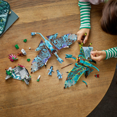 Lodër ndërtimi LEGO Avatar 75572 Jake dhe Neytiri Banshee Flight, 9+ vjeç, me figura, shumëngjyrësh