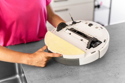 Robot pastrues Karcher RCV 5, LiDAR, pastrim me thithje dhe fshirje, i bardhë
