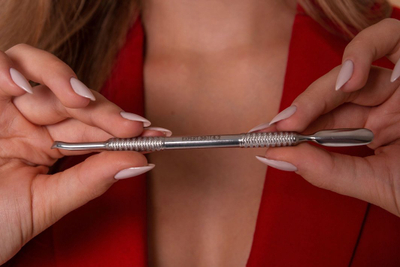 Shtytës kutikulash Staleks Pro Expert 52, dyanshëm, çelik inox, argjendtë