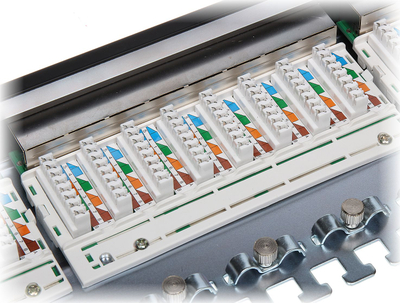 Panel patch Delta PP-24/RJ6-C/FTP, 24 porta RJ-45, Cat.6, 1U, ngjyrë e zezë