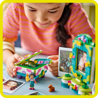 Set LEGO Disney Mirabel Photo Frame and Jewelry Box 43239, kuti bizhuterish, kornizë fotografish, shumëngjyrësh