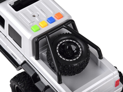 Makina lodër off-road ZA4369, 6 rrota, me drita dhe zë, e bardhë