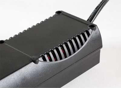 Inverter makine Technaxx TE21, 200W, 12V DC në 230V AC, i zi