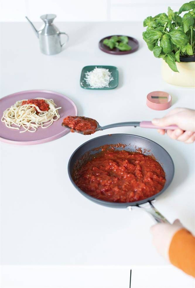 Lugë kuzhine Brabantia Tasty+, najlon rezistent 220°C, e kuqe