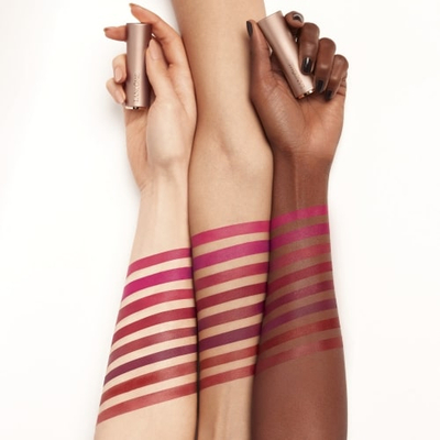 Ruzh mat Lancôme L’Absolu Rouge Intimatte, efekt i butë, nuancë nude rozë