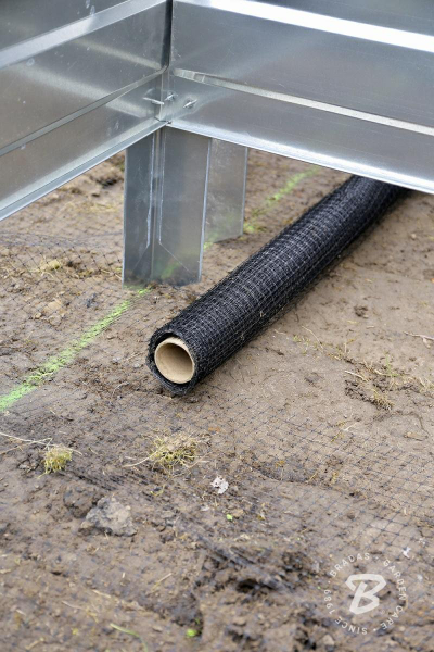 Rrjetë kopshti Bradas UniNet, 1 x 100 m, 26 g/m2, e zezë