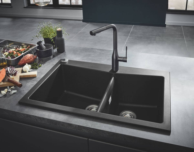 Rubinet kuzhine Grohe Essence, me dush tërheqës, një levë, nikel i lustruar