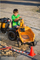 Traktor lodër me pedale Falk Case IH Construction, me rimorkio dhe eskavator, portokalli