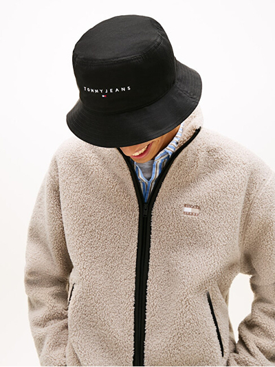 Kapelë bucket Tommy Jeans Linear Logo, pambuk, e bardhë