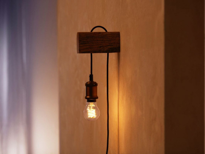Llambë smart Philips Hue Filament E27, 7.2W, dritë e bardhë, e artë