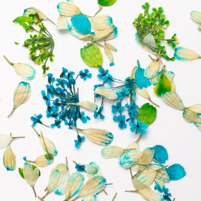 Dekor për thonj Semilac Flower Flakes Spring Meadow, pastel jeshile dhe turkeze