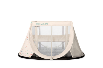 Krevat udhëtimi për bebe AeroMoov Pop Up, 2 nivele, i lehtë, krem Confetti Hearts