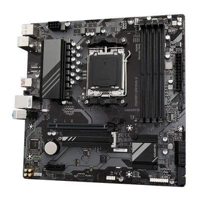 Pllakë amë GIGABYTE A620M GAMING X