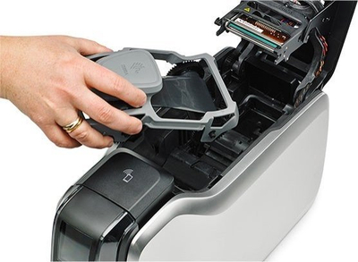 Printer për karta plastike Zebra ZC300, dye sublimation, printim nga të dyja anët, argjendtë me të zezë