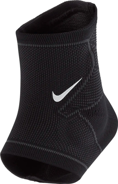 Заштита за зглоб Nike Pro Knitted, еластична компресија, Dri Fit, црна