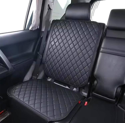 Mbulesë mbrojtëse për karrige makine BabyOno DA215, me xhep praktik, përshtatje ISOFIX, e zezë