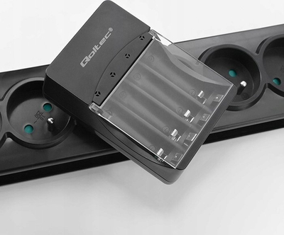 Karikues baterish Qoltec Charger, Ni-MH R03 AAA dhe R6 AA, 300mA, i bardhë