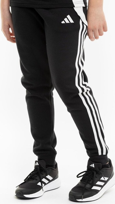 Pantallona sportive adidas Tiro 24 Jr IJ7659, për kalamaj, të zeza