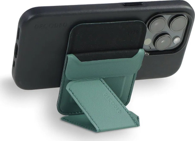 Portofol MagSafe Decoded Silicone Card Stand Sleeve, me mbajtëse këmbë, me bllokim RFID, jeshil Sage Leaf