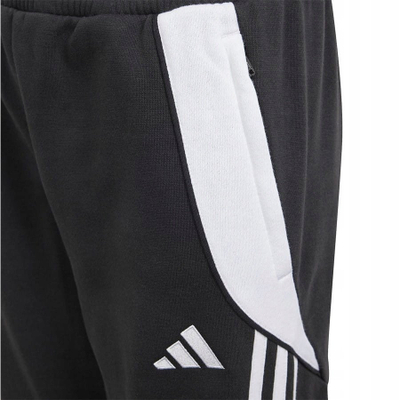 Pantallona sportive fëmijësh adidas Tiro 24 Jr IJ7659, pambuk poliester, me xhepa me zinxhir, të zeza