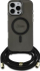 Kllaf kryq Guess Script MagSafe për iPhone 16 Pro 6.3", me rrip, i zi