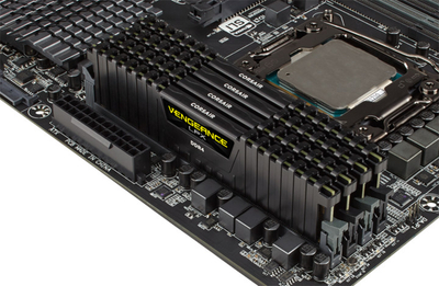 Memorie operative Corsair Vengeance LPX CL16, 2x8 GB DDR4, 2666MHz, e zezë