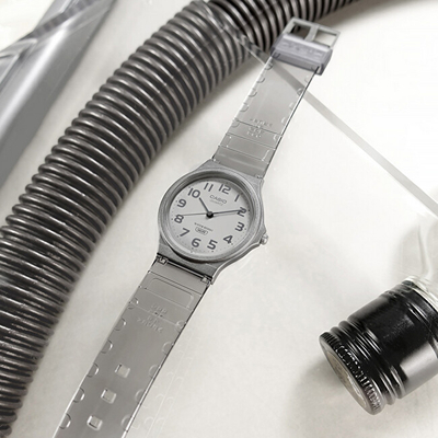Orë dore për femra Casio MQ-24S-8BEF, e hirtë