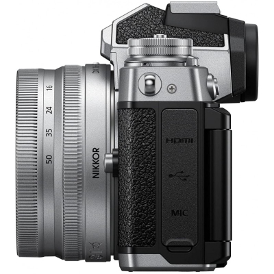 NIKON Z fc DX 16‐50mm