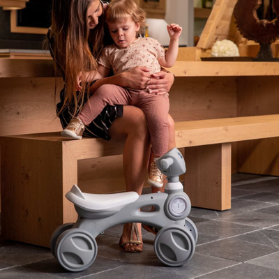 Lodër ride-on Bo Jungle B-Bike Jumpy, me drita edhe muzikë, gri