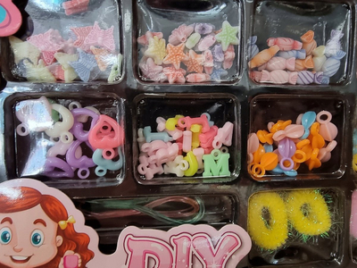 Set lodër Swede DIY Bead String, rruza shumëngjyrëshe, 3+ vjeç, rozë