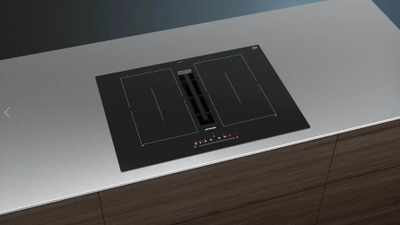 Pllakë induksioni me aspirim Siemens ED731FQ15E, 70 cm, 7400 W, e zezë