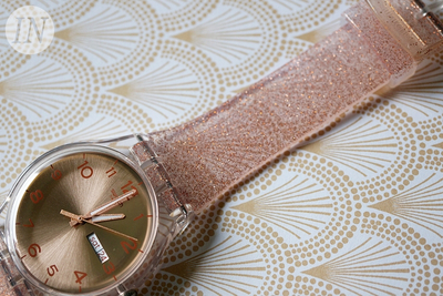 Orë dore Swatch Pink Glistar SUOK703