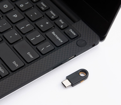 Çelës sigurie Yubico YubiKey 5C, USB C, FIDO2 U2F, i zi