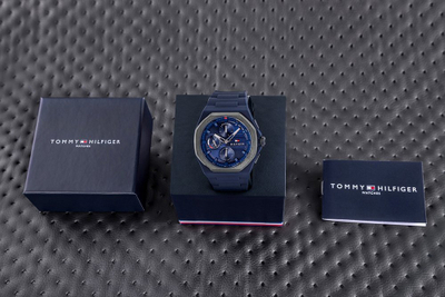 Orë burrash Tommy Hilfiger, kronograf, 44mm, blu