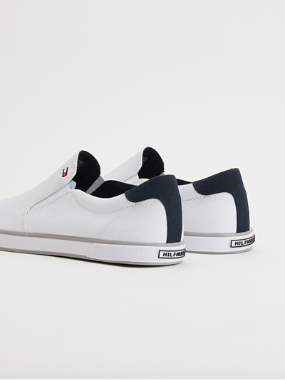 Atlete për meshkuj Tommy Hilfiger, të bardha