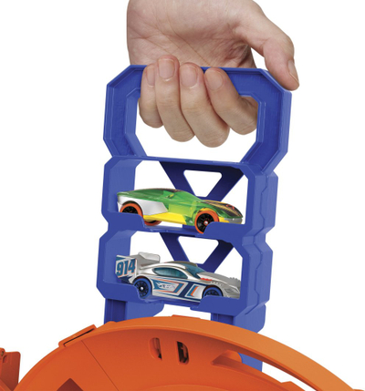 Set pistë garash Hot Wheels Whip Around Raceway, 2 makina 1:64, palosje për ruajtje të lehtë, shumëngjyrësh
