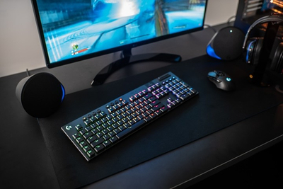 Tastierë Logitech G915 Lightspeed, GL Clicky, US, e zezë