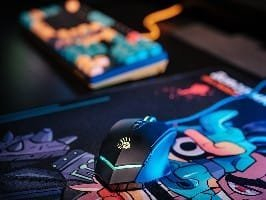 Гејминг глушец A4Tech Bloody V8M Max, 12000 DPI, RGB, црн