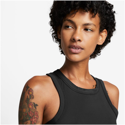 Bluzë sportive Nike Fitted Racerback Crop Tank, e ngushtë, e zezë
