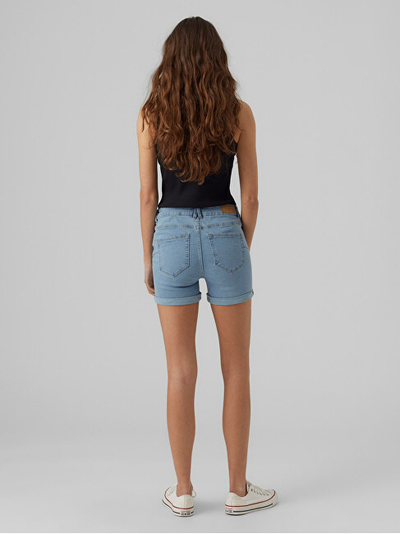 Pantallona të shkurtë VERO MODA VMLUNA Slim Fit, të kaltër