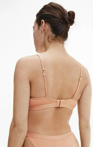 Sytjena Calvin Klein Triangle QF6758E7NS