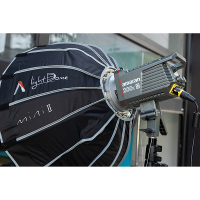 Amaran COB 200x S Bi-Color LED Monolight