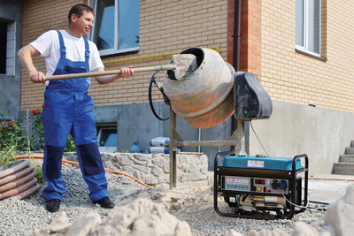 Gjenerator Könner &amp; Söhnen KS7000E-1/3, 5500W, një‑ dhe trefazor, i zi