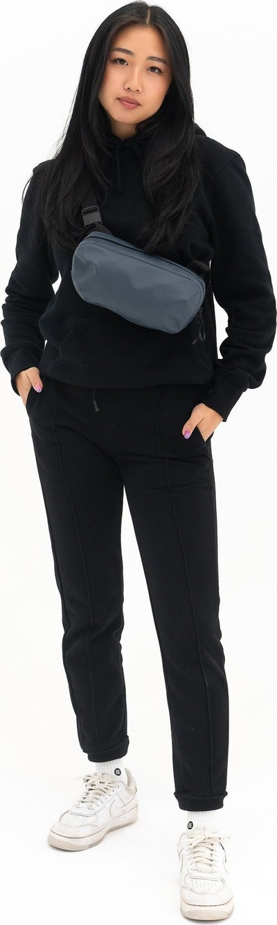 Çantë beli WANDRD D1 Fanny Pack, plot xhepa, mbyllje me magnet, vjollcë Uyuni