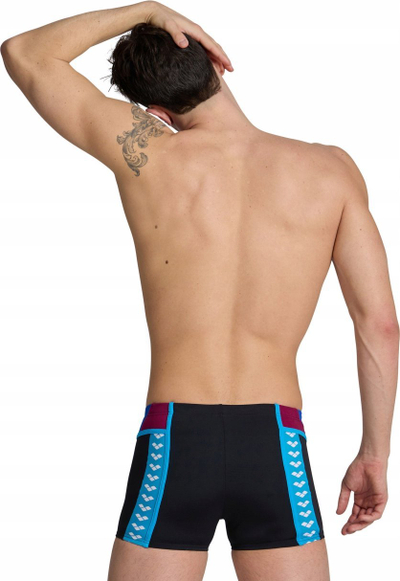 Rroba banjo për burra Arena Icons Swim Short Panel 90, MaxLife Eco, i bë që s’e ha klori, e zezë me blu