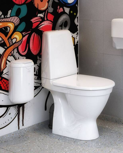 WC publik Sanita 6610, P trap i fshehur, shpëlarje 4L, e bardhë