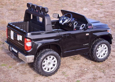 Makinë lodër ride-on Toyota Tundra, elektrike, 2 vende, e zezë