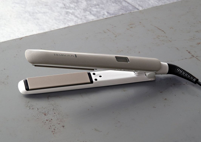 Drejtuese për flokë Remington Hydraluxe S8901