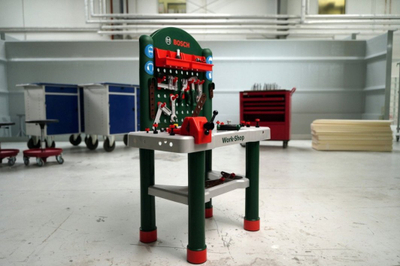 Tavolinë pune lodër Theo Klein Bosch Workbench, me shumë vegla, për fëmijë 3+