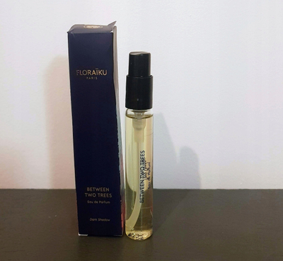 Parfum uniseks Floraiku Between Two Trees, Eau de Parfum, 10ml